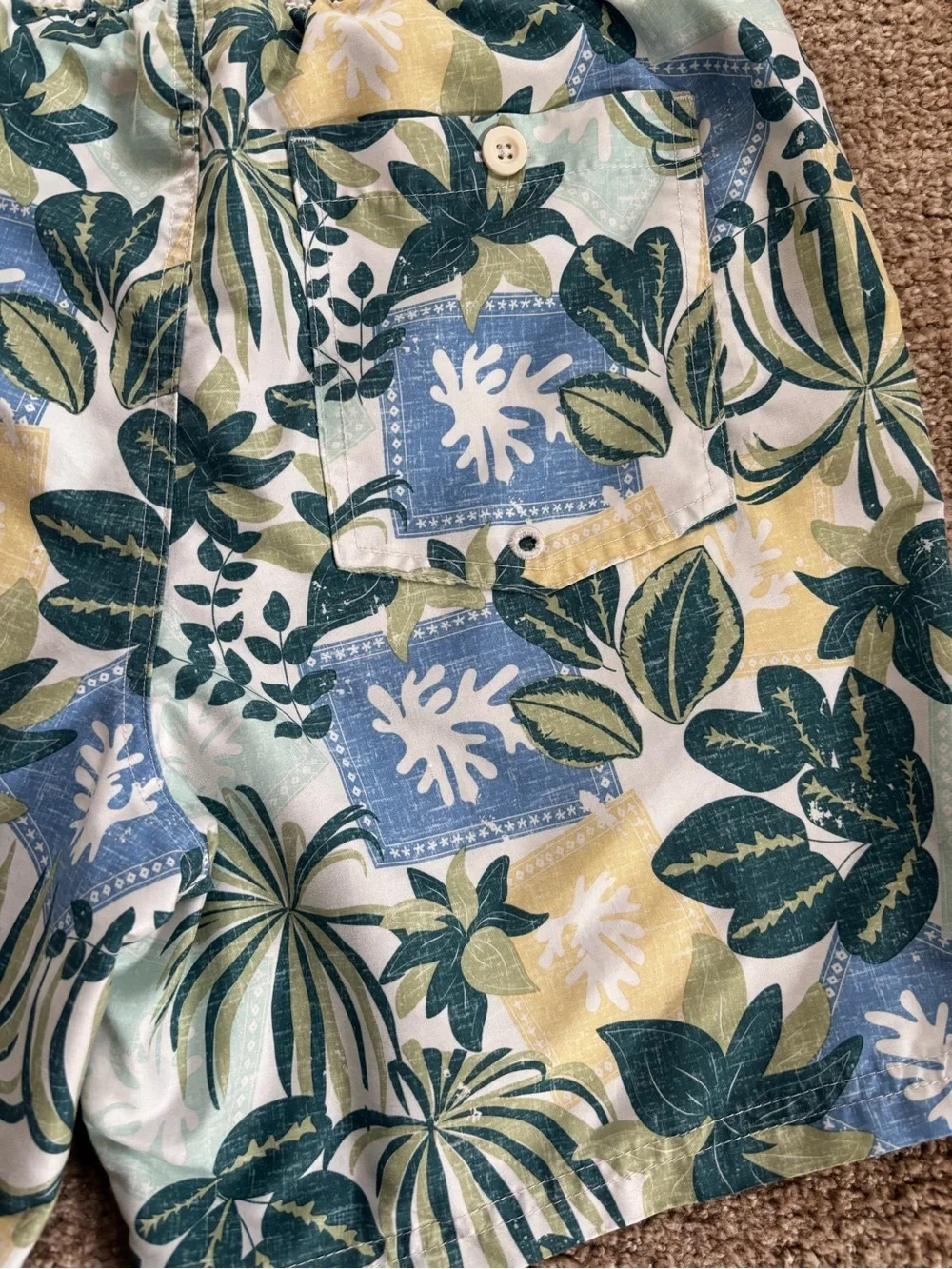 Goodfellow & Co Tropical Floral Swim Trunks Men’s Small Lined Bathing Suit​